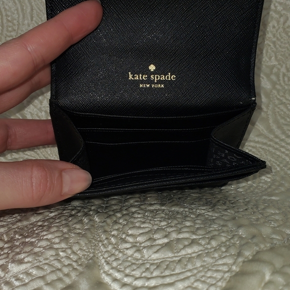 Kate Spade Wallet - Picture 6 of 9
